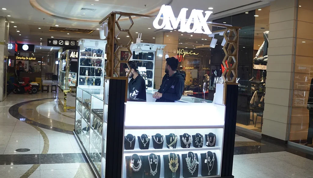 Amax